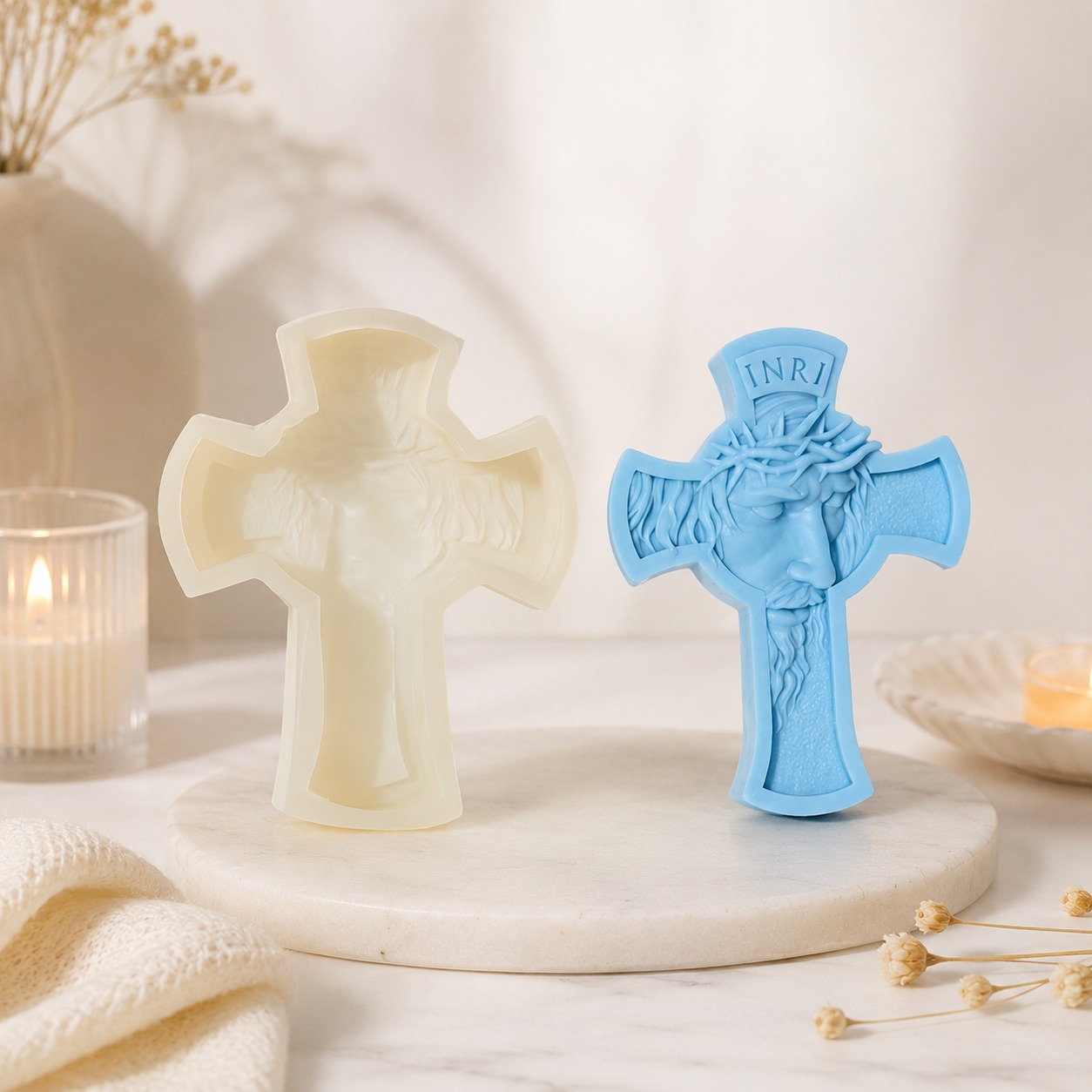 Molde Cruz Religiosa con Rostro de Jesús (INRI)